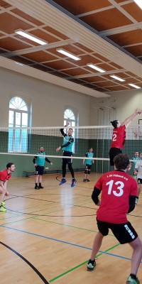 Bezirksliga Ost - Pöẞnecker Volleyballer mit zwei souveränen Siegen zum Jahresauftakt - 20190119_151139_5fe9f5a91bfea61898004571f27a7e6c