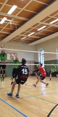 Bezirksliga Ost – Der Zeulenroda Krimi: Pöẞneck siegt im Spitzenspiel gegen Weimar II und baut Tabellenführung aus - 20191130_150958_6484f9c30b8f9788459b5793e24c6ec1