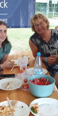 Groẞes Sommerfest der Abteilung Volleyball und Übergabe Fördermittelbescheid - 20220702_200949_c421a77b1557b18967e87199fb57887b