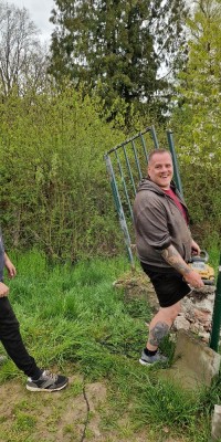 Arbeitseinsatz mit 53 Volleyballern auf der Beachanlage - 20230429_111012_resized_1_f29e73d8d5ab45e15b6b06ac2f7dae2b