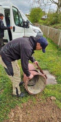 Arbeitseinsatz mit 53 Volleyballern auf der Beachanlage - 20230429_130626_resized_1_080d59896deaed2accbd870eafd2ee7c