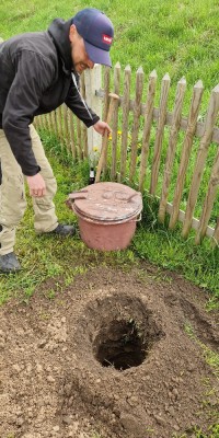 Arbeitseinsatz mit 53 Volleyballern auf der Beachanlage - 20230429_130634_resized_1_d01ed48afd59dcf47ffaae069e2bb920