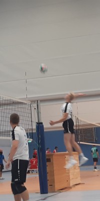 Volleyball Ligapokal in der heimischen Rosentalhalle - 20240921_111459_001_saved_49ae4e6edd787101b6502dc2fe924775