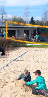 Beachaufbau und Trikottag - 20250405_112317_2545b9f245adf07c75f6d0483eeb6779