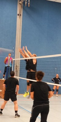 2025 - Volleyballspektakel im Rosental - 20250829_204824_022_saved_3f9714f1e22a223110d3cc55aa2cea38