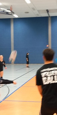 Weihnachtstraining der Abteilung Volleyball - 20251121_210515_005_saved_6e5a061318f995280d3aef8fe7fba870