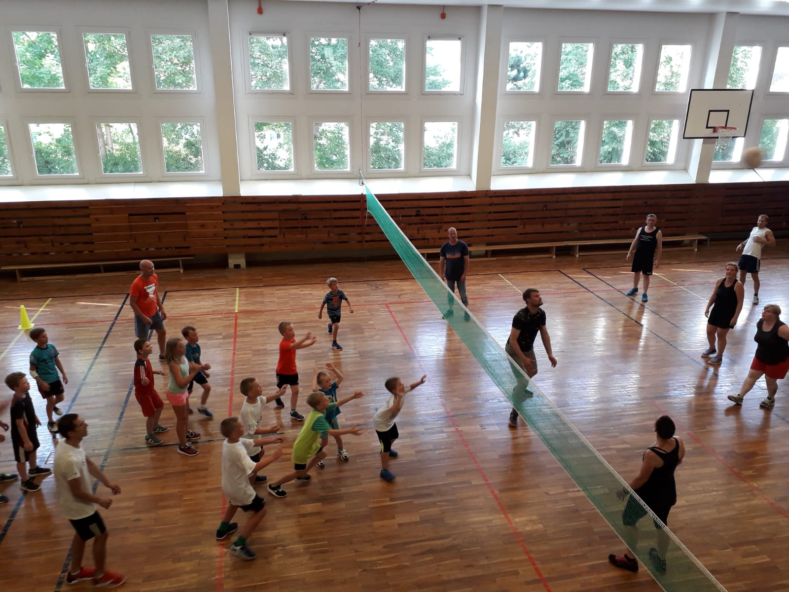 Abschied unserer langjährigen Übungsleiterin Gisela Büttner und zugleich Jahresabschluss der Ball AG 