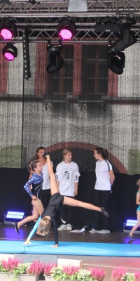 Fröhliches Kommen und Gehen am Stand des 1. SV Pöẞneck - Geratturnen3_2b94780758ce82210fe1888be1ad5043