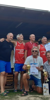 2x Bronze für die Pößnecker Gastgeber bei der stark besetzten Thüringer Seniorenmeisterschaft im Beachvolleyball in der Rosen-Arena - IMG-20190827-WA0040_348c2123408e37799b3193e7e798a0ae