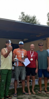2x Bronze für die Pößnecker Gastgeber bei der stark besetzten Thüringer Seniorenmeisterschaft im Beachvolleyball in der Rosen-Arena - IMG-20190827-WA0050_435916fb340fcb39d0bc74e0e8d8ccdd