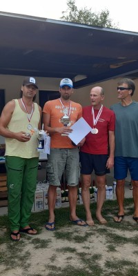 2x Bronze für die Pößnecker Gastgeber bei der stark besetzten Thüringer Seniorenmeisterschaft im Beachvolleyball in der Rosen-Arena - IMG-20190827-WA0056_a5a34407bafe798fbca76eaa48c50e5b