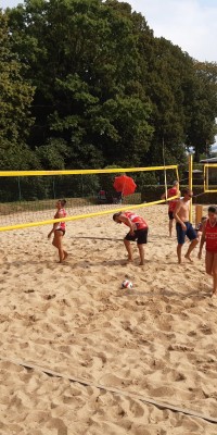 2x Bronze für die Pößnecker Gastgeber bei der stark besetzten Thüringer Seniorenmeisterschaft im Beachvolleyball in der Rosen-Arena - IMG-20190827-WA0082_d301e8a3694a9aeac86ea40bead748de