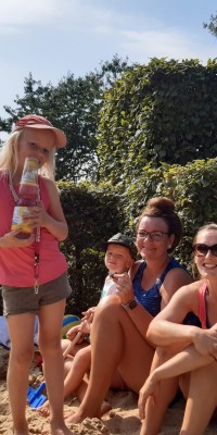 2x Bronze für die Pößnecker Gastgeber bei der stark besetzten Thüringer Seniorenmeisterschaft im Beachvolleyball in der Rosen-Arena - IMG-20190827-WA0129_f697d58e1713c812bd53753a1f29bea3