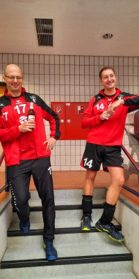 Da sind Parallelen: Pöẞnecker Volleyballer und die Bundestagswahl – oder: Erster Spieltag: Verbandsliga Nord startet für die Pöẞnecker Volleyballer mit einem Sieg - IMG-20211002-WA0005_fe6e54d3908a9a2497fe7b11b16dddc2