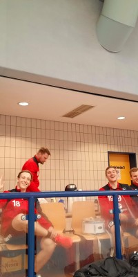 Da sind Parallelen: Pöẞnecker Volleyballer und die Bundestagswahl – oder: Erster Spieltag: Verbandsliga Nord startet für die Pöẞnecker Volleyballer mit einem Sieg - IMG-20211002-WA0010_c2d0028d809801eba3ab7e83dedda16f