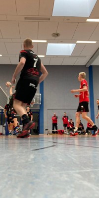 Da sind Parallelen: Pöẞnecker Volleyballer und die Bundestagswahl – oder: Erster Spieltag: Verbandsliga Nord startet für die Pöẞnecker Volleyballer mit einem Sieg - IMG-20211002-WA0027_68ba82dae176821103b433da1ff85645